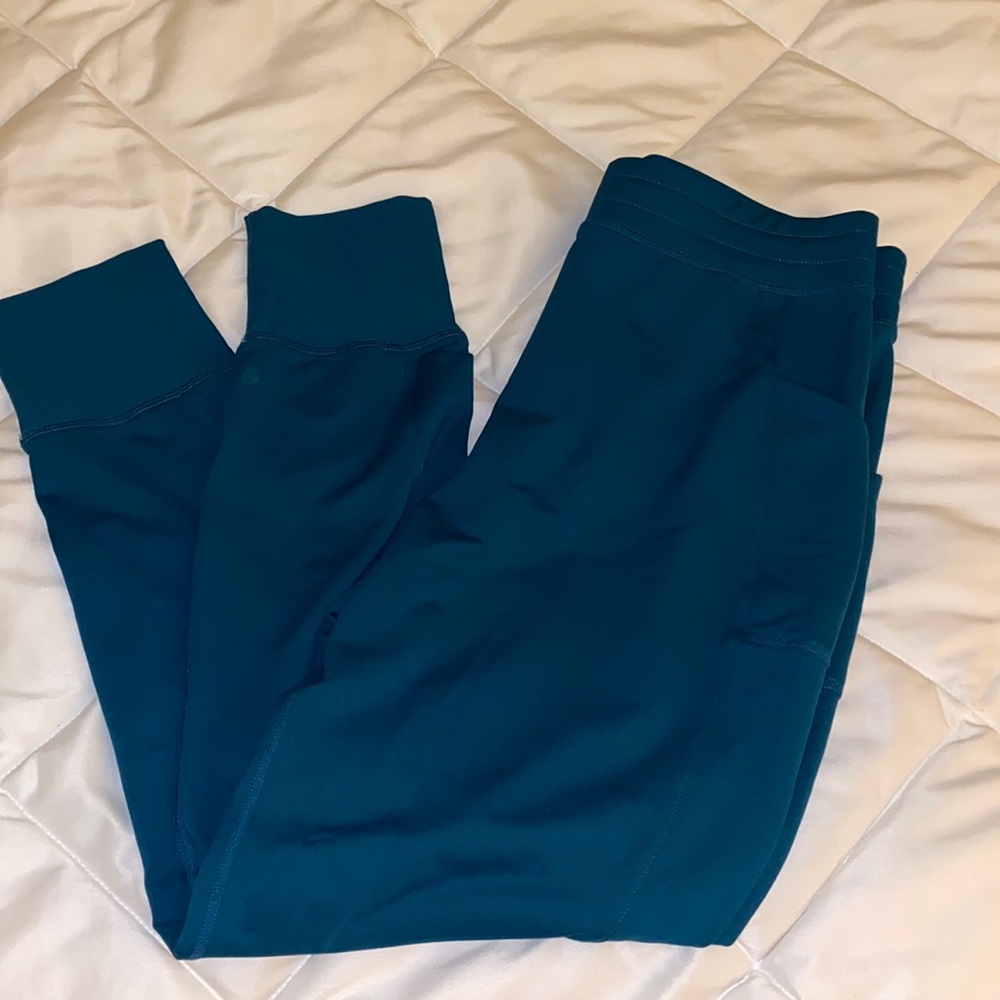 Fabletics On-the-Go Cold-Weather Jogger